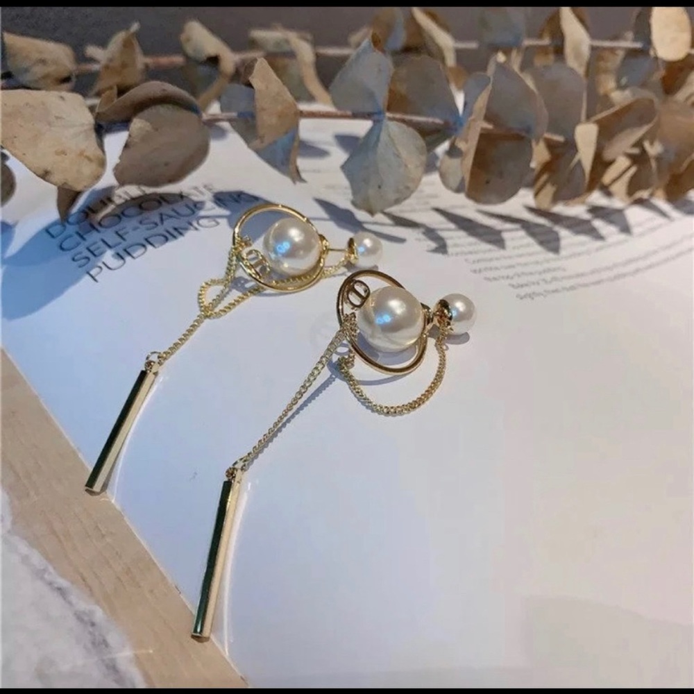 New Double Sided Pearl Long Tassel Earrings - Picture 5 of 6
